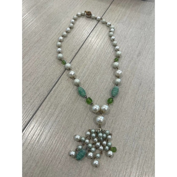 Jewelry - Vintage White Plastic + Green Glass Lariat Necklace